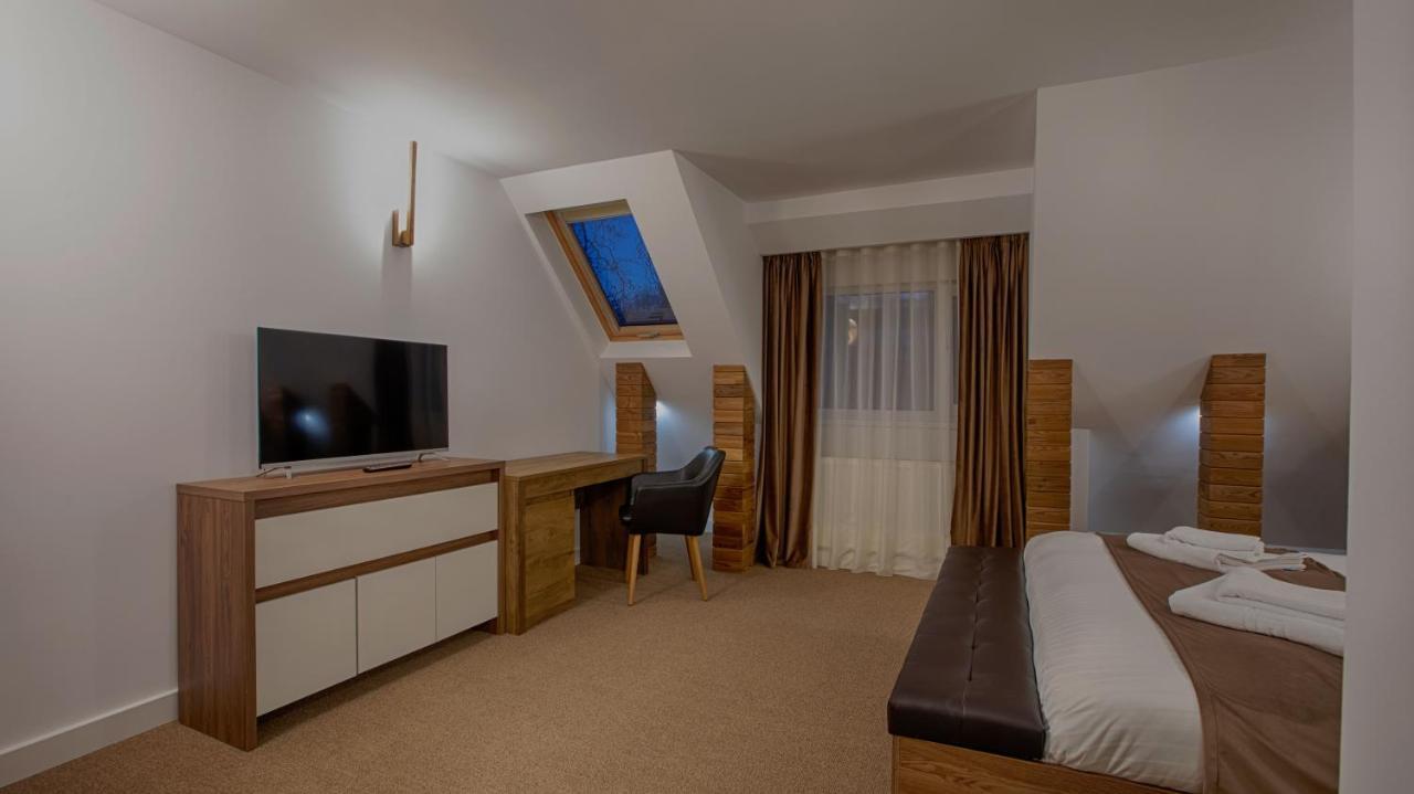 Mer Guest House B&B Брашов Экстерьер фото